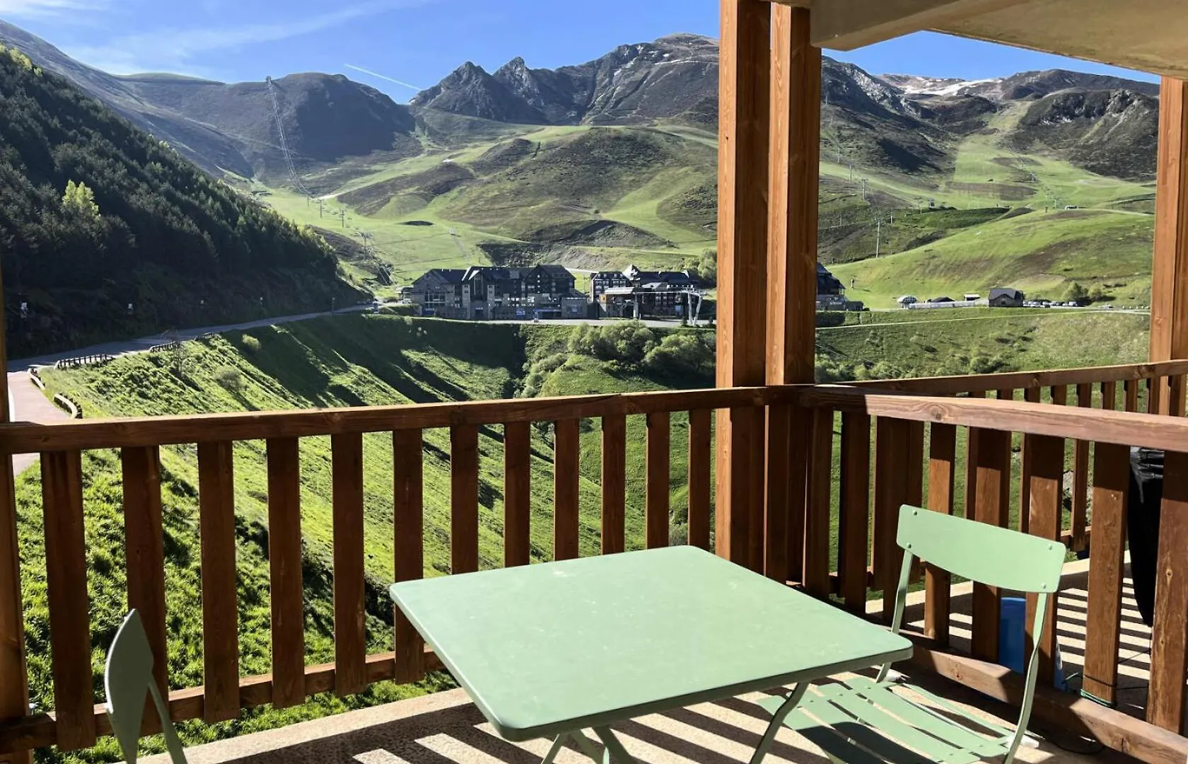 Residence Royal Peyragudes Mp - T3/8Pers -Royal 40B- Peyresourde Mae-5394 Germ 0*,  フランス